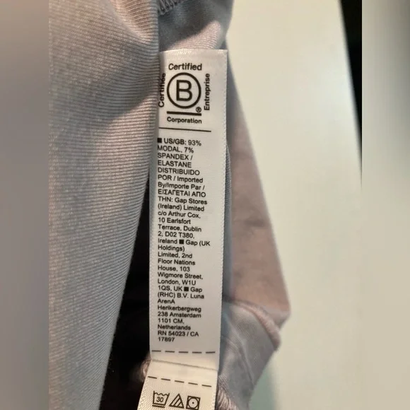 Athleta T-shirt - Picture 6 of 7